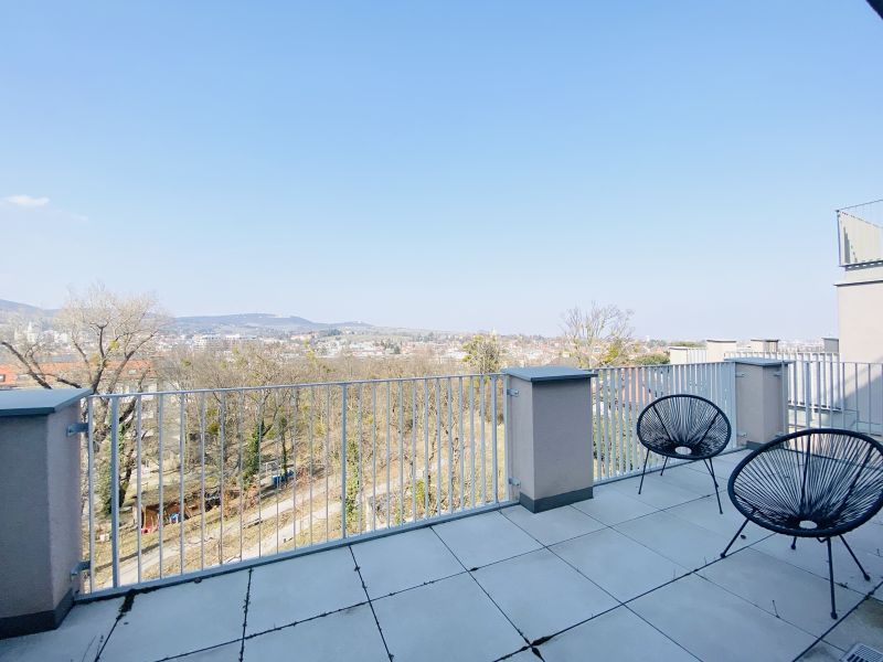 EXKLUSIVES WOHNEN IN OBER D�BLING - 3-Zimmer Dachgeschoss mit Blick auf den Kahlenberg /  / 1190&nbsp;Wien / Bild 0