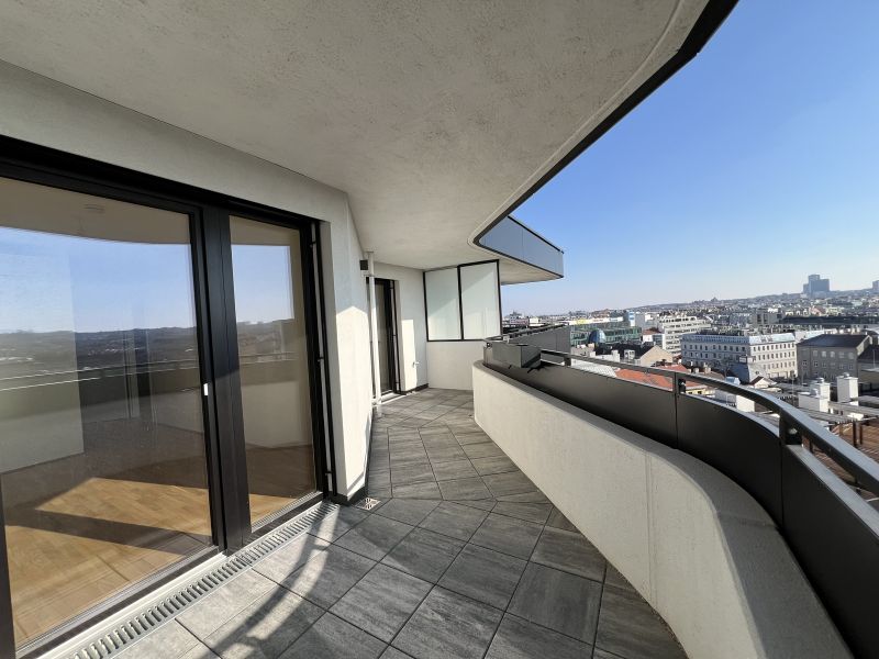 PENTHOUSE-MAISONETTE im 10. & 11. Stock: EXKLUSIVES WOHNEN mit privatem Dachgarten und Panaoramablick!