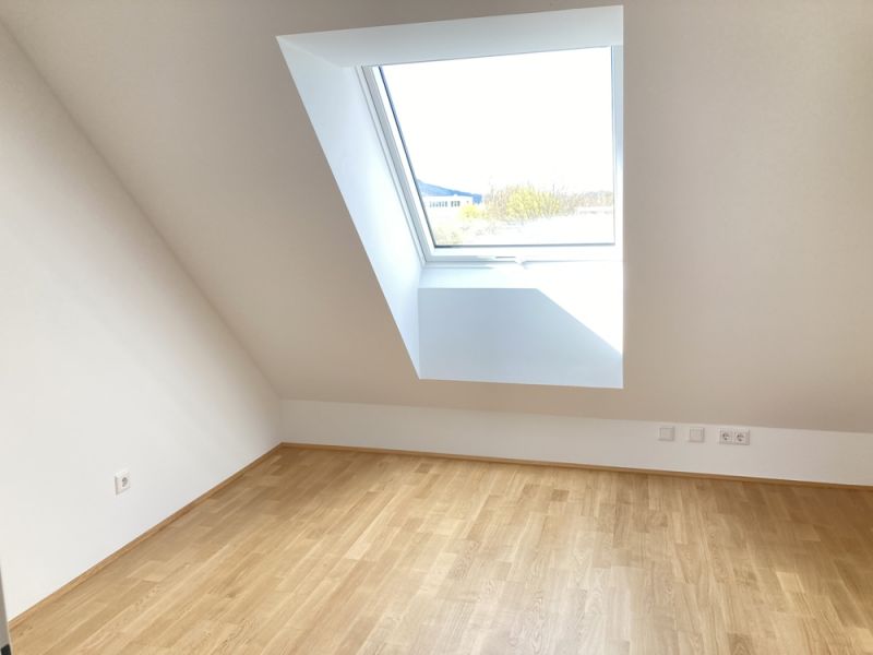 BUWOG WOHNBONUS - 3,5% Grunderwerbsteuer sparen
Wohnen mit drflichem Charakter - 4 Zimmer Dachterrasse mit Weitblick * provisionsfrei* /  / 1210 Wien / Bild 2