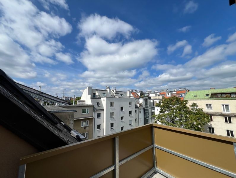 Erstbezug Neubau - klimatisierte Dachgeschoss-Maisonette Nhe Bahnhof Hernals /  / 1170 Wien / Bild 8