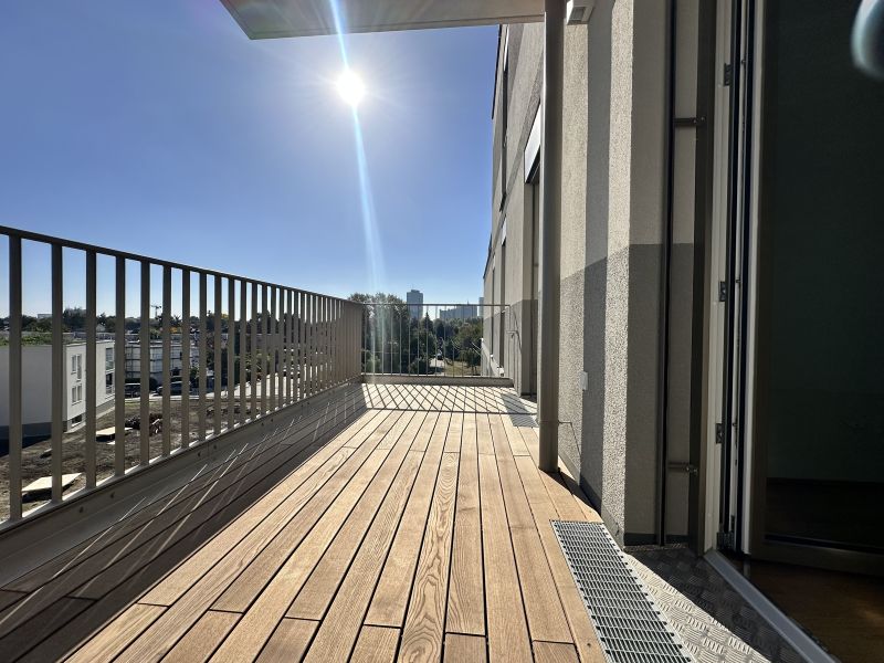 ERSTBEZUG: Traumhafte 2-Zimmer-Wohnung mit K�CHE und BALKON im 3. OG, nur 5min. bis Obere Alte Donau