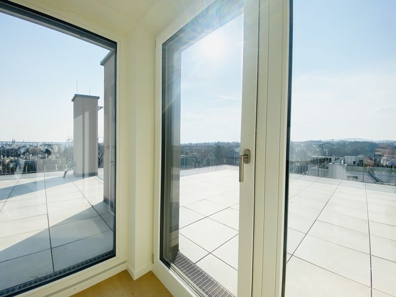 EXKLUSIVES WOHNEN IN OBERDÖBLING - Traumhafte Dachgeschosswohnung mit Blick über Wien / / 1190 Wien / Bild 8