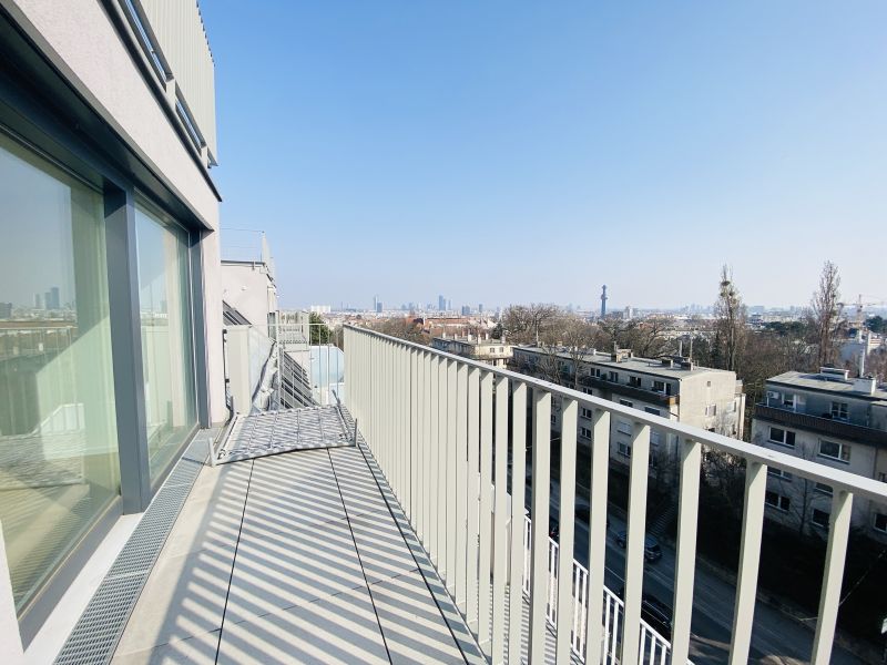 EXKLUSIVES WOHNEN IN OBERDÖBLING - Traumhafte Dachgeschosswohnung mit Blick über Wien / / 1190 Wien / Bild 6