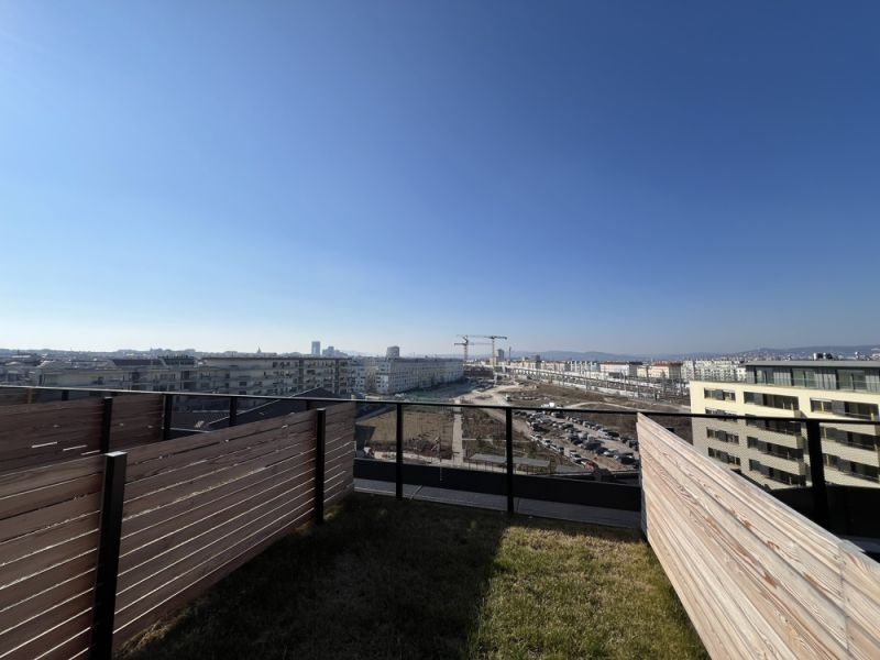 Beim Hauptbahnhof Wien - Dachgeschoss-Maisonette im Neubau Erstbezug mit Klima und Dachgarten