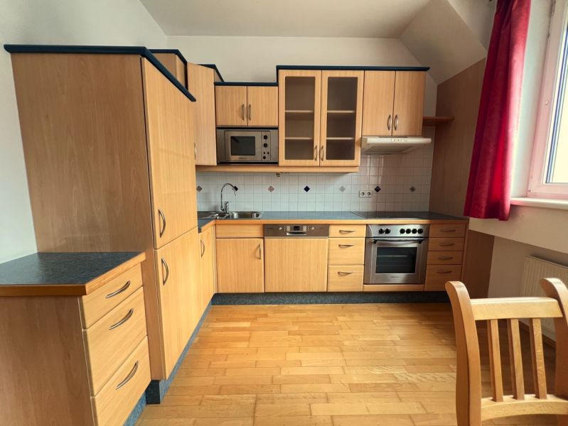 Dachgeschosswohnung, 2 Zimmer Nhe Klinik Ottakring /  / 1160 Wien / Bild 3