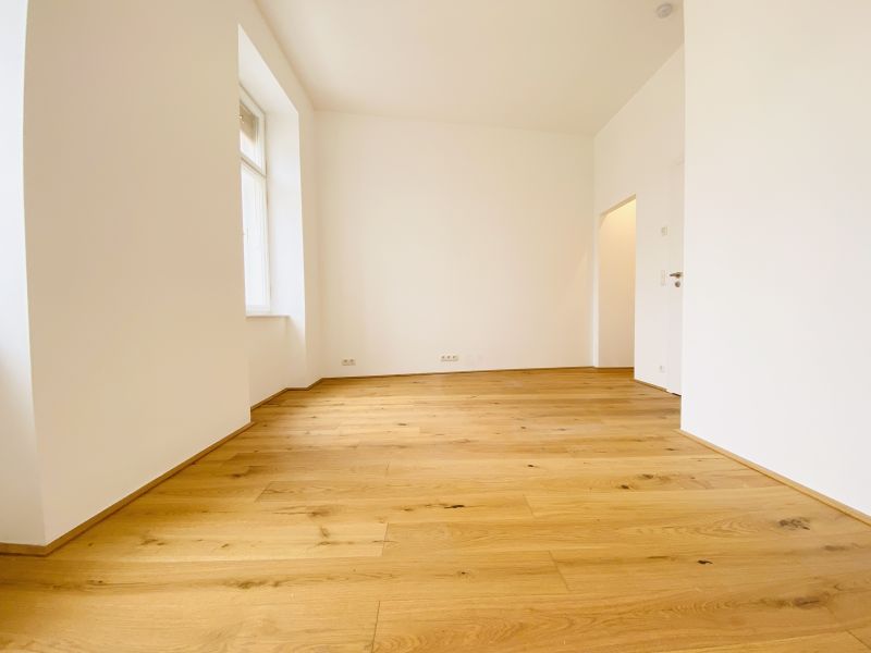 Erstbezug nach Sanierung - mit hofseitiger Terrasse /  / 1120 Wien / Bild 5