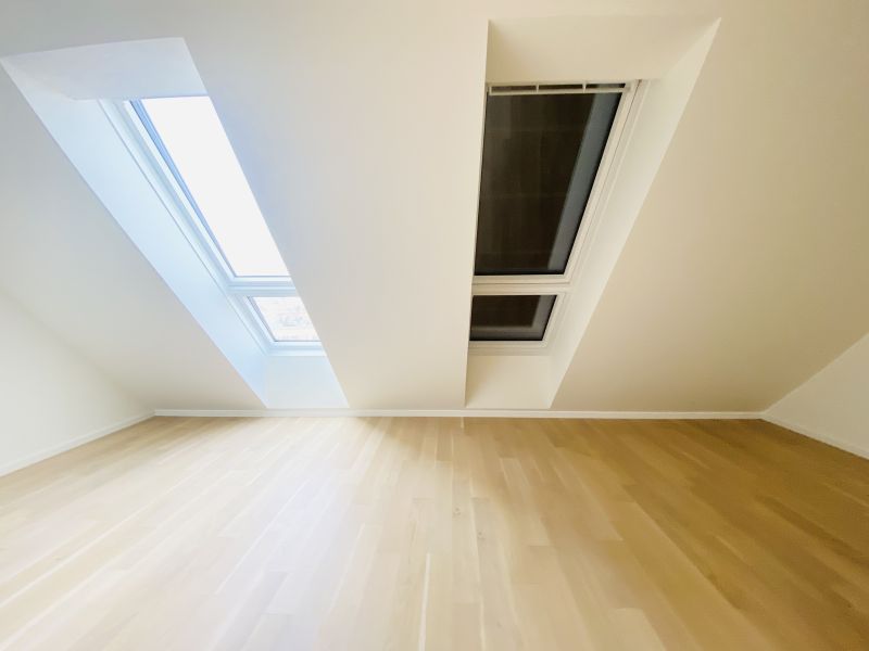 EXKLUSIVES WOHNEN IN OBERDÖBLING - Traumhafte Dachgeschosswohnung mit Blick über Wien / / 1190 Wien / Bild 0