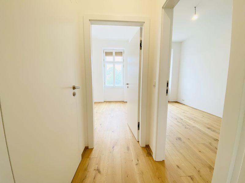Exklusiver Erstbezug nach Sanierung - 3-Zimmerwohnung mit Freiflche in den ruhigen Innenhof /  / 1120 Wien / Bild 5