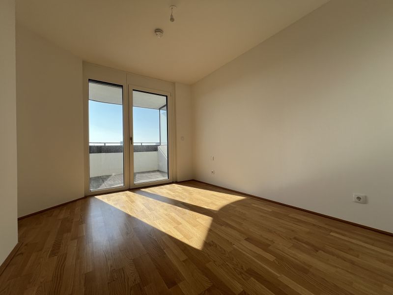 PENTHOUSE-MAISONETTE im 10. & 11. Stock: EXKLUSIVES WOHNEN mit privatem Dachgarten und Panaoramablick! /  / 1100&nbsp;Wien / Bild 1