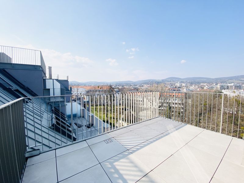 EXKLUSIVES WOHNEN IN OBER D�BLING - Dachgeschosswohnung mit Blick �ber Wien /  / 1190&nbsp;Wien / Bild 4