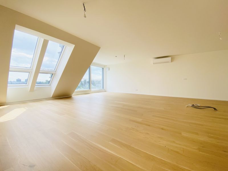 EXKLUSIVE DACHGESCHOSSWOHNUNG MIT BLICK �BER WIEN - Wohnen in bester Wohnlage /  / 1190&nbsp;Wien / Bild 2