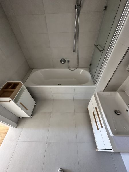 ERSTBEZUG: Traumhafte 2-Zimmer-Wohnung mit KÜCHE und BALKON im 3. OG, nur 5min. bis Obere Alte Donau / / 1210 Wien / Bild 8
