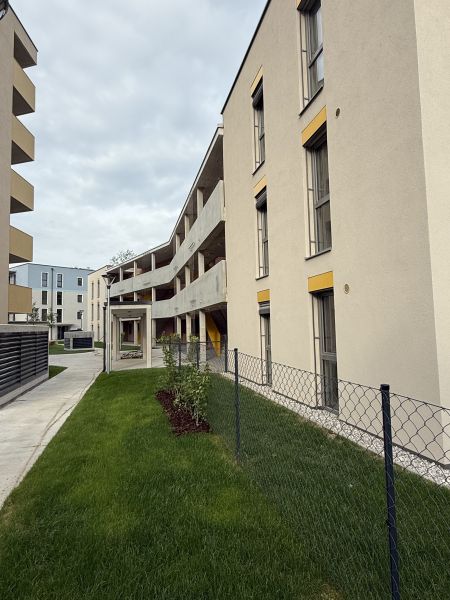 ERSTBEZUG 3-Zimmer-Wohnung mit Balkon, Top 11 /  / 2700 Wiener Neustadt / Bild 2