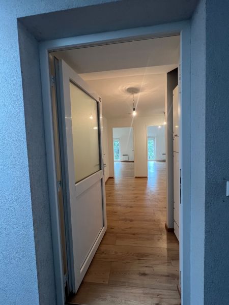 3-Zimmer-Wohnung mit Balkon, Top 10 / / 2301 Probstdorf / Bild 2