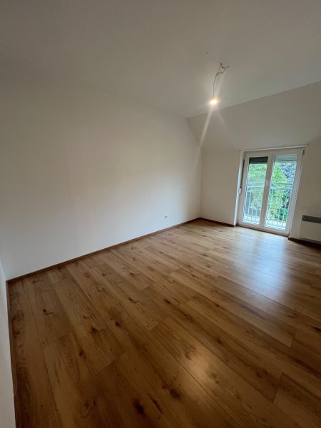 3-Zimmer-Wohnung mit Balkon, Top 10 / / 2301 Probstdorf / Bild 0