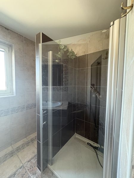 2-Zimmer-Wohnung mit Loggia, Top 8 / / 2700 Wiener Neustadt / Bild 3