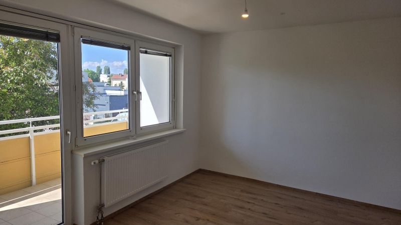 2-Zimmer-Wohnung mit Loggia, Top 4 / / 2700 Wiener Neustadt / Bild 9
