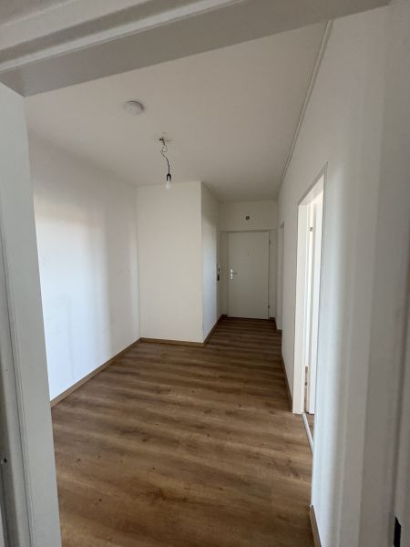 2-Zimmer-Wohnung mit Loggia, Top 14 / / 2700 Wiener Neustadt / Bild 4
