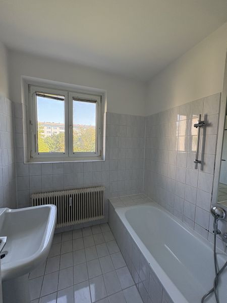2-Zimmer-Wohnung mit Loggia, Top 6 / / 2700 Wiener Neustadt / Bild 5