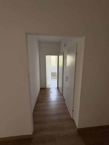 2-Zimmer-Wohnung mit Loggia, Top 6 / / 2700 Wiener Neustadt / Bild 1