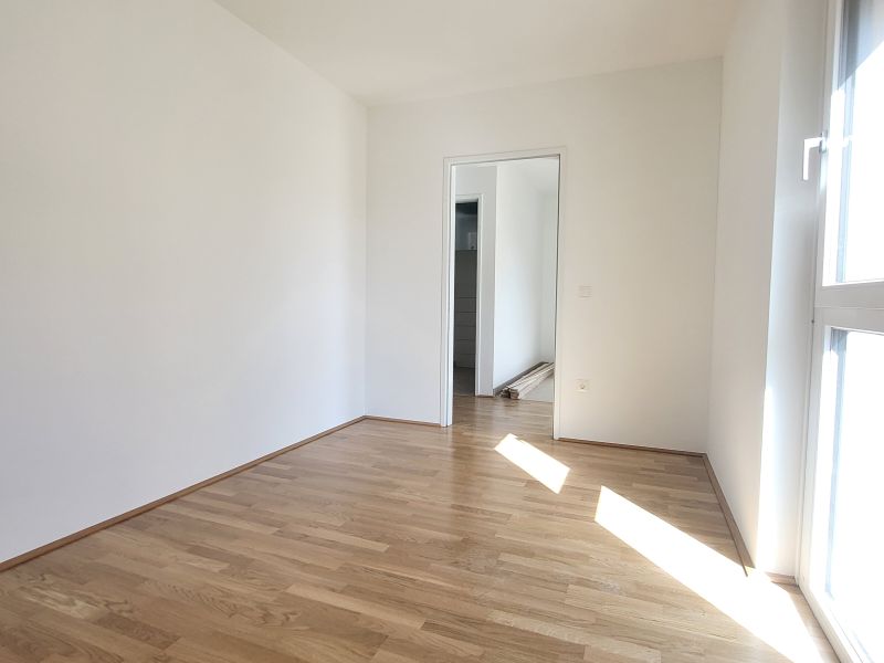 ERSTBEZUG 4-Zimmer-Wohnung mit Terrasse und Garten, Top 1 /  / 2700 Wiener Neustadt / Bild 8