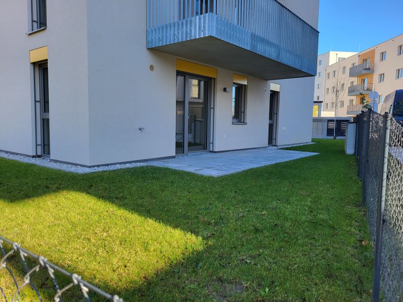 ERSTBEZUG 4-Zimmer-Wohnung mit Terrasse und Garten, Top 1 / / 2700 Wiener Neustadt / Bild 4