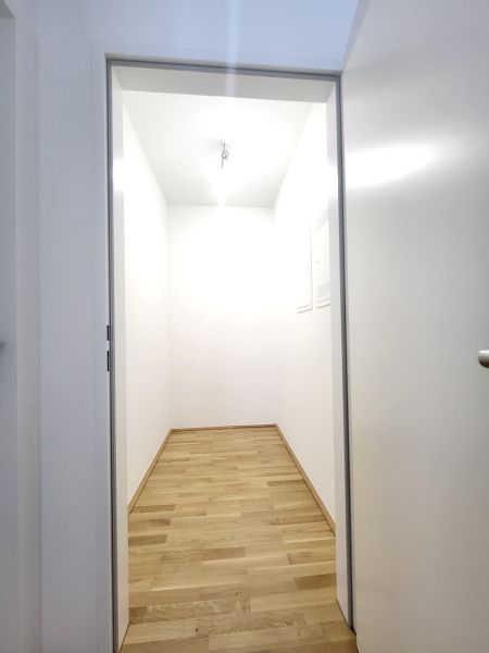 ERSTBEZUG 4-Zimmer-Wohnung mit Terrasse und Garten, Top 1 / / 2700 Wiener Neustadt / Bild 11