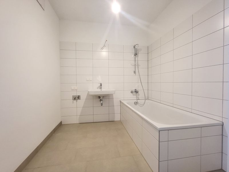 ERSTBEZUG 3-Zimmer-Wohnung mit Balkon, Top 9 /  / 2700 Wiener Neustadt / Bild 6