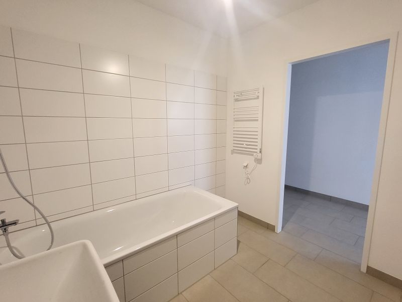 ERSTBEZUG 3-Zimmer-Wohnung mit Balkon, Top 11 /  / 2700 Wiener Neustadt / Bild 4