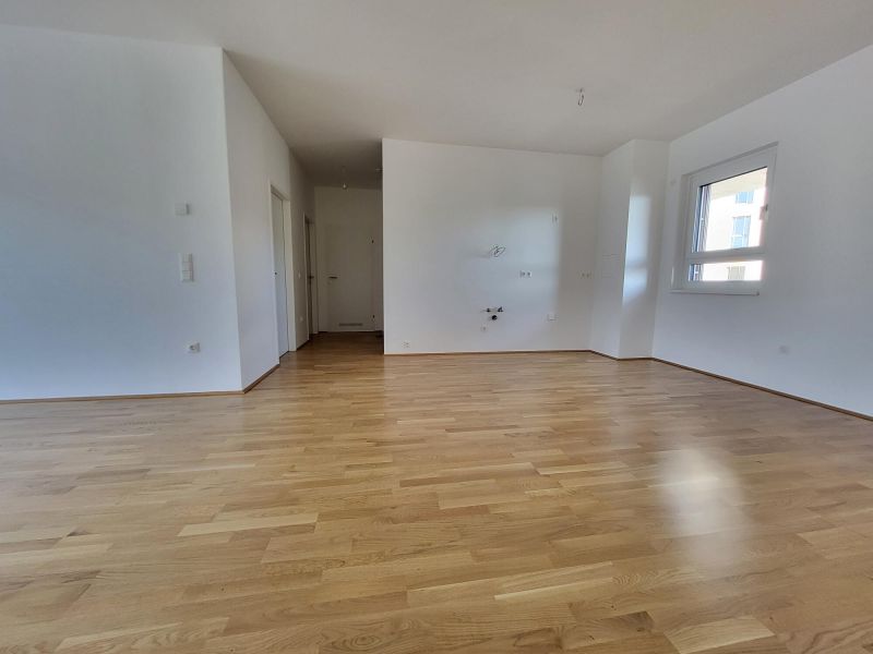 ERSTBEZUG! 3-Zimmer-Wohnung mit Balkon, Top 14 /  / 2700&nbsp;Wiener Neustadt / Bild 1