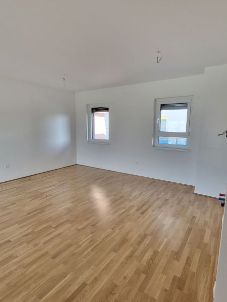 ERSTBEZUG! 3-Zimmer-Wohnung mit Balkon, Top 17 /  / 2700 Wiener Neustadt / Bild 9