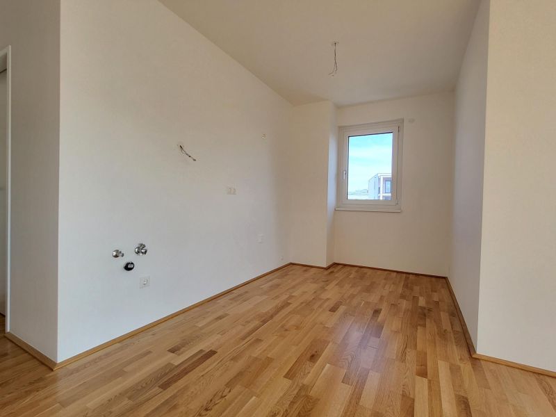 ERSTBEZUG! 2-Zimmer-Wohnung mit Balkon, Top 12 / / 2700 Wiener Neustadt / Bild 9