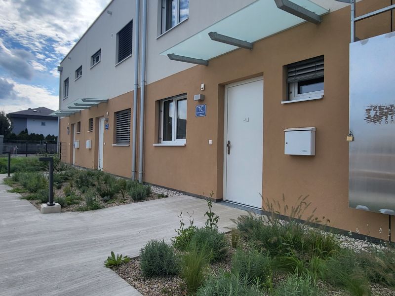 Reihenhaus mit Terrasse und Garten, Top 7C /  / 2700 Wiener Neustadt / Bild 9