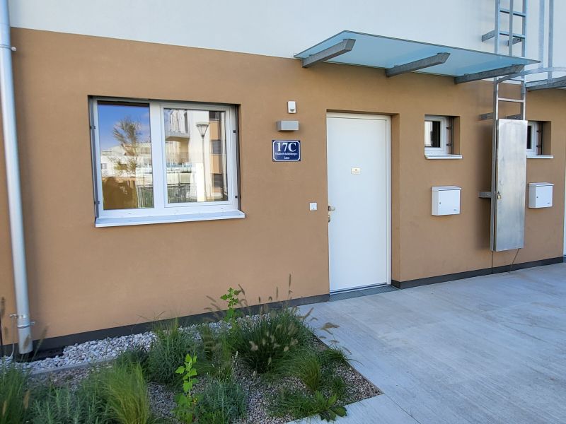 Reihenhaus mit Terrasse und Garten, Top 17C /  / 2700 Wiener Neustadt / Bild 9