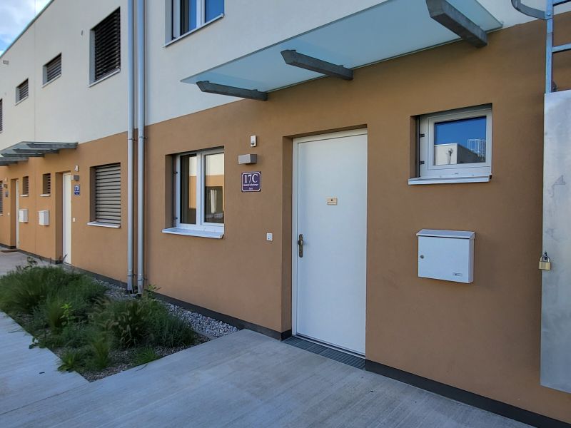 Reihenhaus mit Terrasse und Garten, Top 17C /  / 2700 Wiener Neustadt / Bild 8