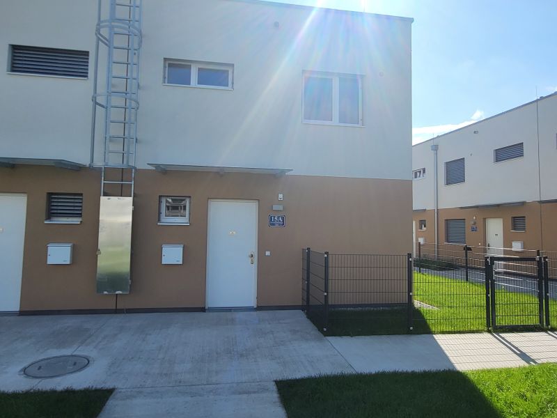 Doppelhaushlfte mit Terrasse und Garten, Top 15A /  / 2700 Wiener Neustadt / Bild 8