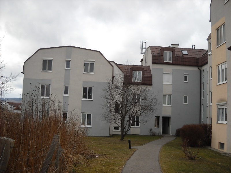 Provisionsfreie 3 Zimmerwohnung 
ab sofort verfügbar /  / 3500 Krems an der Donau / Lerchenfe / Bild 1