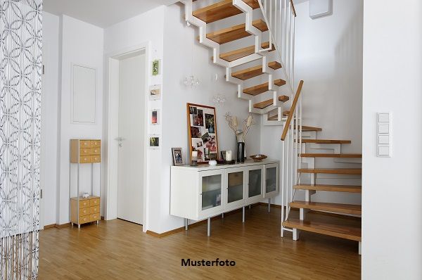 +++ Maisonette-Wohnung im 1./2. DG mit Lift und 4 TG-Stellpl�tzen (Bj. 2022) +++