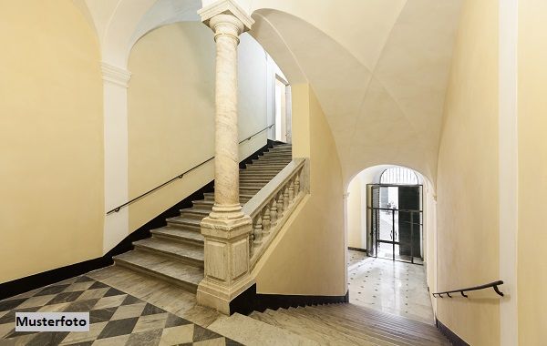 Maisonette-Wohnung mit Terrasse und Stellplatz