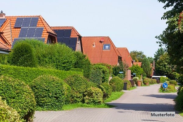 Einfamilien-Reihenmittelhaus mit 2 Stellpltzen