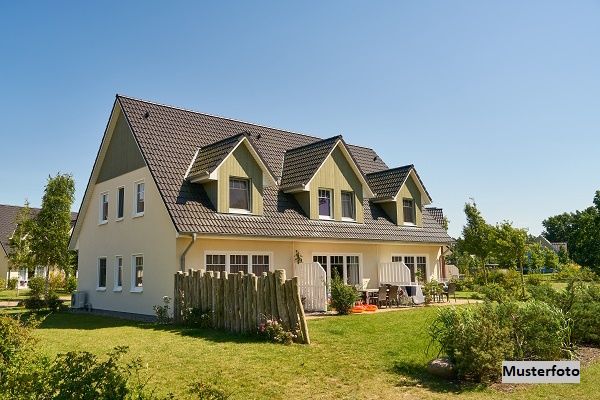 +++ Reihenhausanlage mit Stellpltzen +++