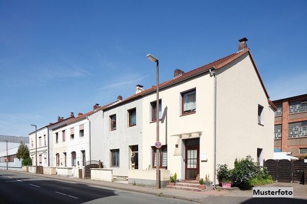 +++ Einfamilien-Reihenmittelhaus mit Garten und Tiefgaragenpl�tzen +++