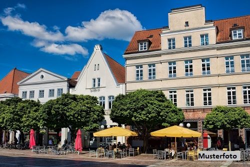 Caf� mit 4 G�stezimmern und Ferienwohnung (Bj. 2021) inkl. Terrasse, Garten und 4 Stellpl�tzen /  / 5760&nbsp;Saalfelden / Bild 0