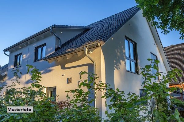 Kleingartenwohnhaus im Rohbauzustand