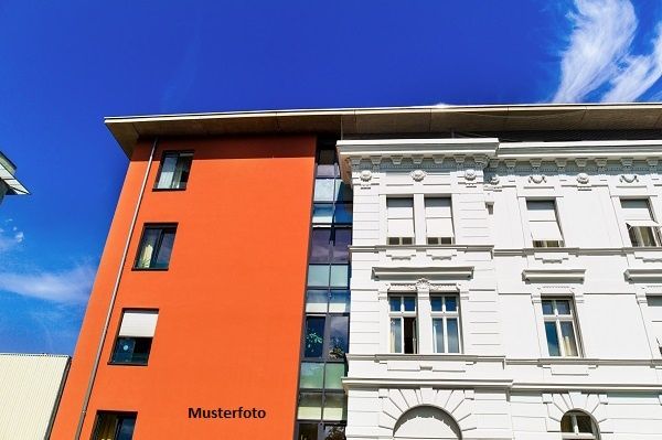 +++ Geschftshaus mit Nebengebude +++