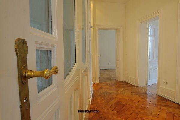 Sanierungsobjekt: Ehemalige Arztpraxis mit Entwicklungspotenzial /  / 8041&nbsp;Graz / Bild 0