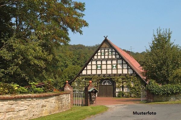 Gasthaus mit Gastgarten