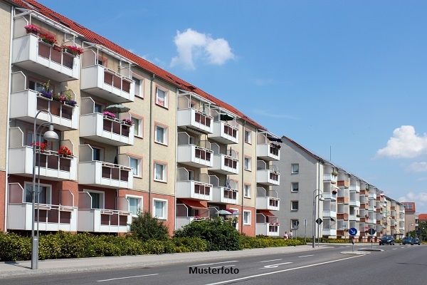 Mehrfamilien- mit Gartenhaus /  / 1220 Wien / Bild 0