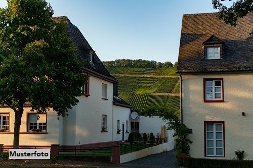 Chance zum Neubeginn + ehem. Gasthof + /  / 6435&nbsp;K�ssen / Bild 0