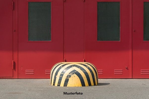 Repr�sentatives Firmengeb�ude mit 1.120 m� Nutzfl�che und moderner Ausstattung